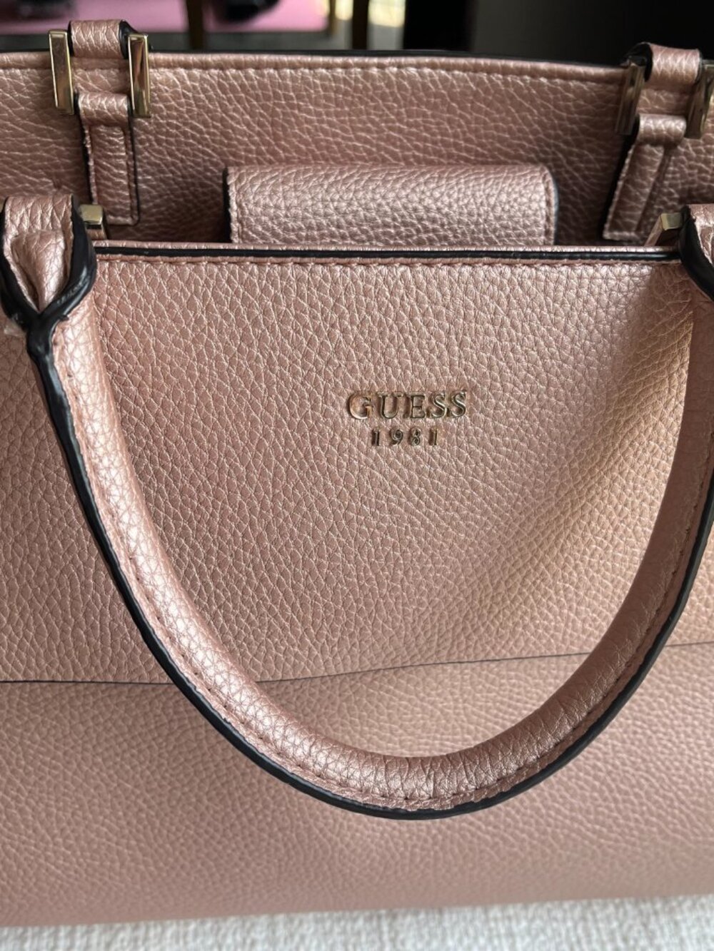 Pink Guess Handbag - Picture 6 of 6
